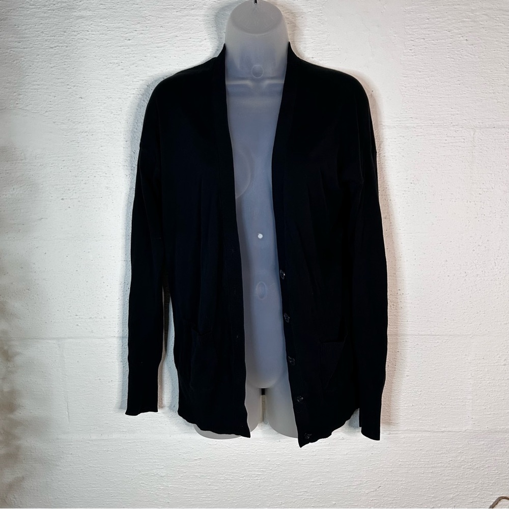 Black mossimo cardigan